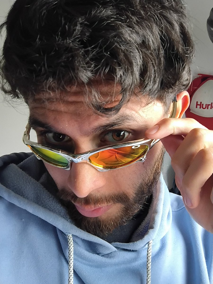 samto07's tweet image. Excuse me?