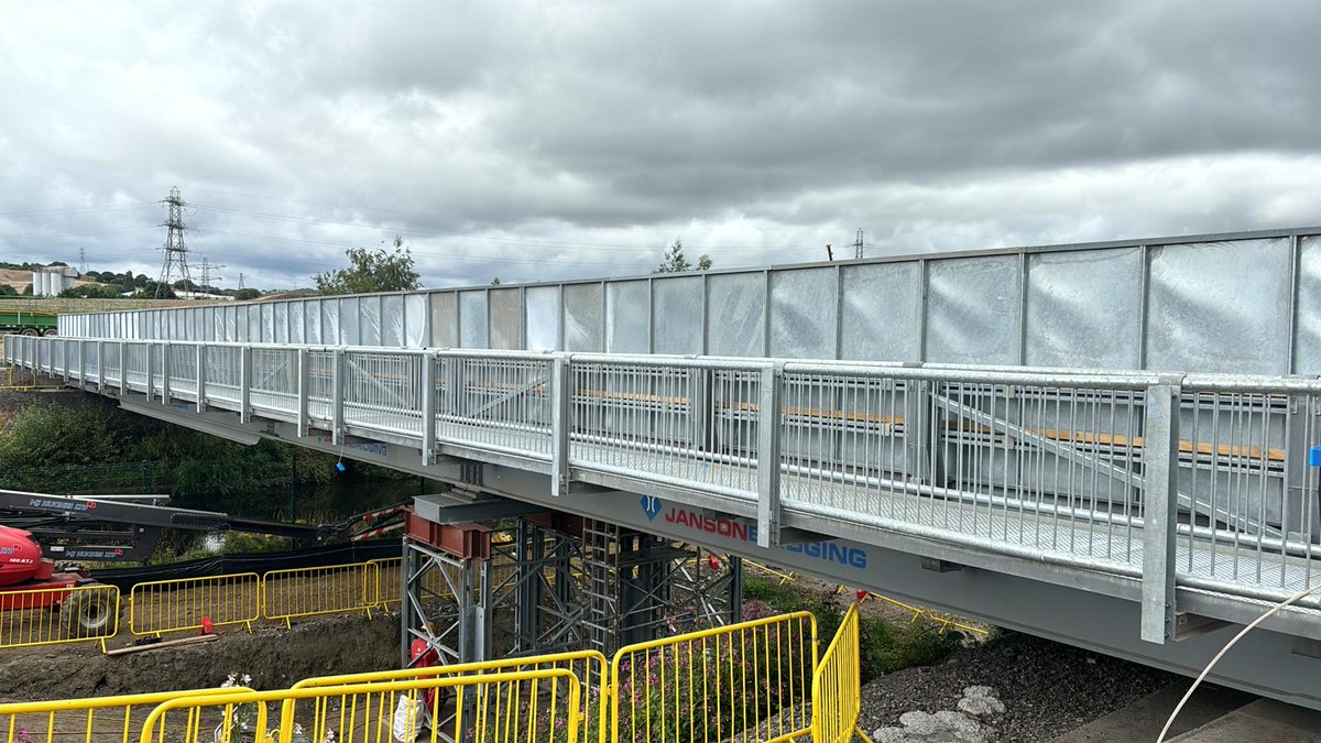 Janson_UK's tweet photo. This year, we’ve delivered some amazing projects—temporary and permanent bridging solutions across various industries and locations.

Planning something for 2025? Let’s talk!

Tel: 01767 641469
Email: info@jansonbridging.co.uk

#JansonBridgingUK #TemprorayBridgeProjects https://t.co/Z4gZWQ56XQ