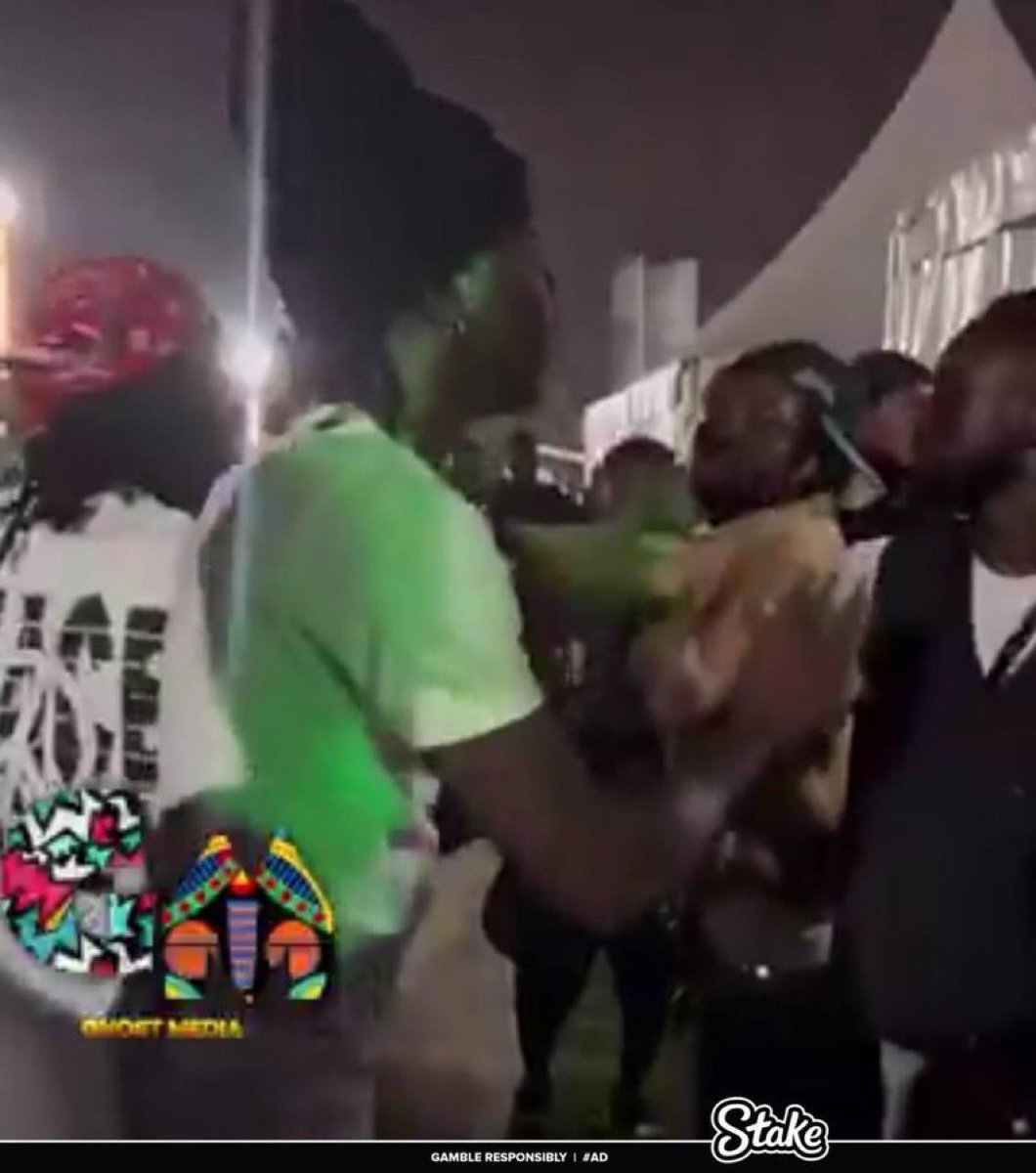 MISSED IT? Reggie Osei (Asakaa) vs Kwabena Dikoo: The Big Fight That Went Down Last Night!
A THREAD 🧵