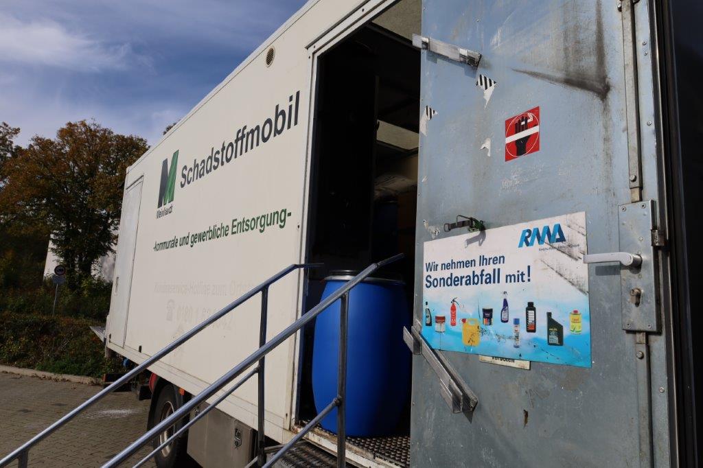Am Samstag, 21.12.2024, steht der mobile Wertstoffhof von 9 bis 13 Uhr in der Wilhelm-Leuschner-Straße auf dem Parkplatz bereit. Aufgrund technischer Probleme konnte der im Abfallkalender für Dezember ausgewiesene Termin nicht stattfinden. schwalbach.de/Im-Gespraech/P… _al
