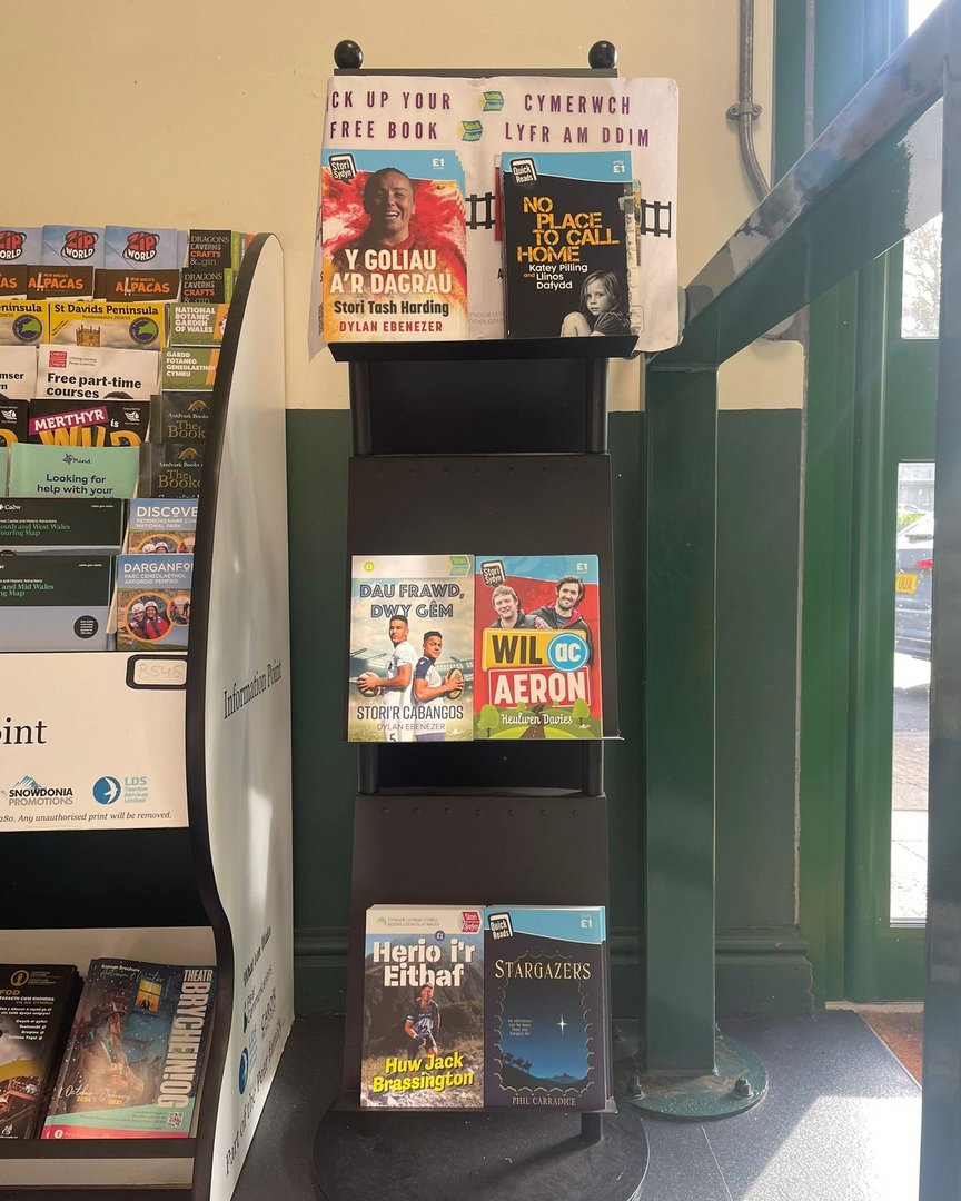 The Cambrian Line 🚂 (@cambrianline) on Twitter photo 📚🛤️ 🚉 Remember to pick up your FREE #QuickReads Book from <a href="/transport_wales/">Trafnidiaeth Cymru / Transport for Wales</a> #Machynlleth or #Aberystwyth railway station for Quick Tales on the Rails.
#FreeBooks #WelshAuthors #WelshLiterature
@books_wales <a href="/CommunityRail/">Community Rail Network</a> 📚🛤️ 🚉 Remember to pick up your FREE #QuickReads Book from <a href="/transport_wales/">Trafnidiaeth Cymru / Transport for Wales</a> #Machynlleth or #Aberystwyth railway station for Quick Tales on the Rails.
#FreeBooks #WelshAuthors #WelshLiterature
@books_wales <a href="/CommunityRail/">Community Rail Network</a>