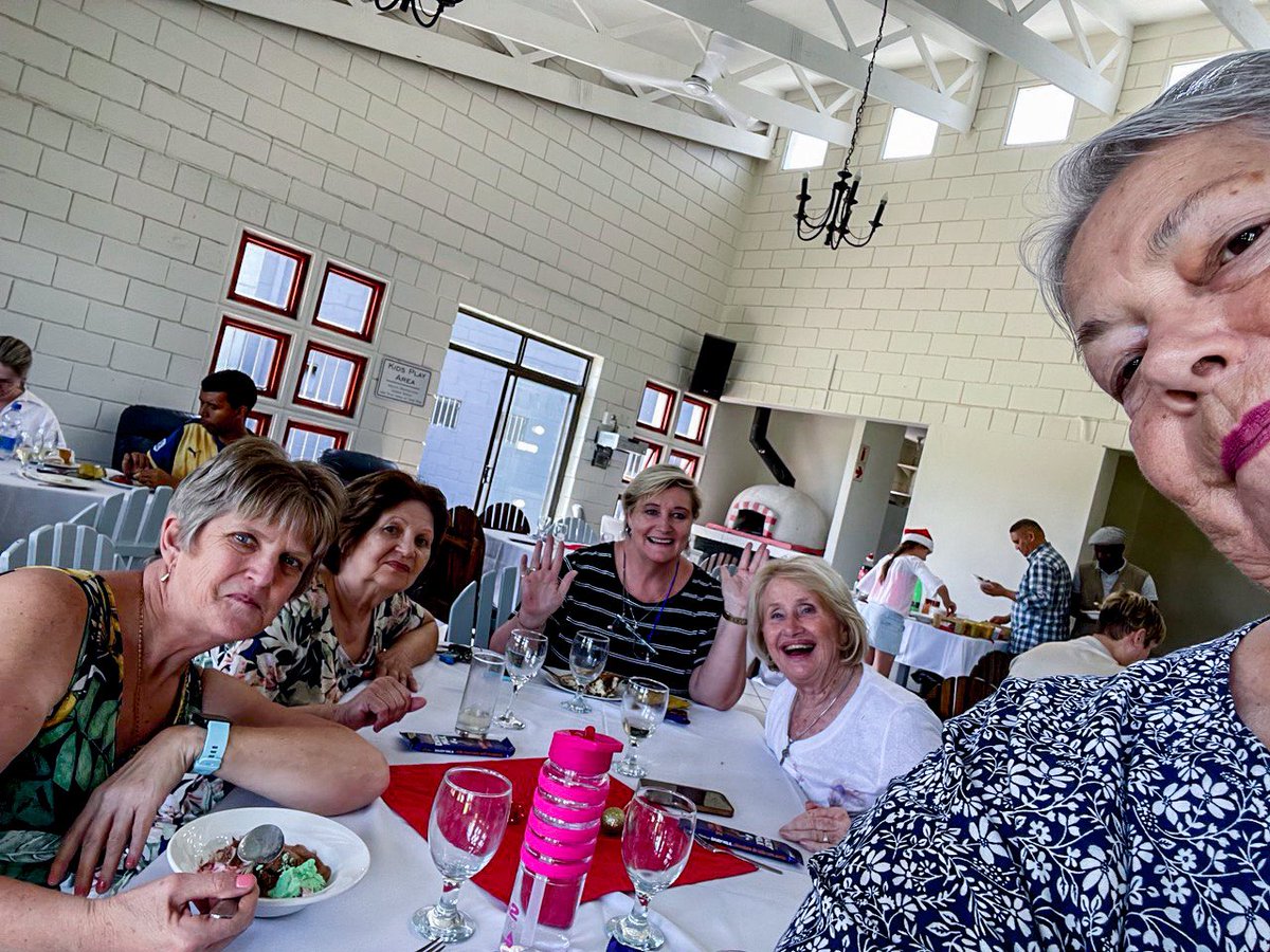 wordoffaithSA's tweet photo. Blessed to work with such an awesome team! ❤️🎄 Our Word of Faith staff Christmas Party 🎉 

#ChristmasParty #Christmas #Event #Celebration #WordoffaithSA https://t.co/RRGvDmxKls