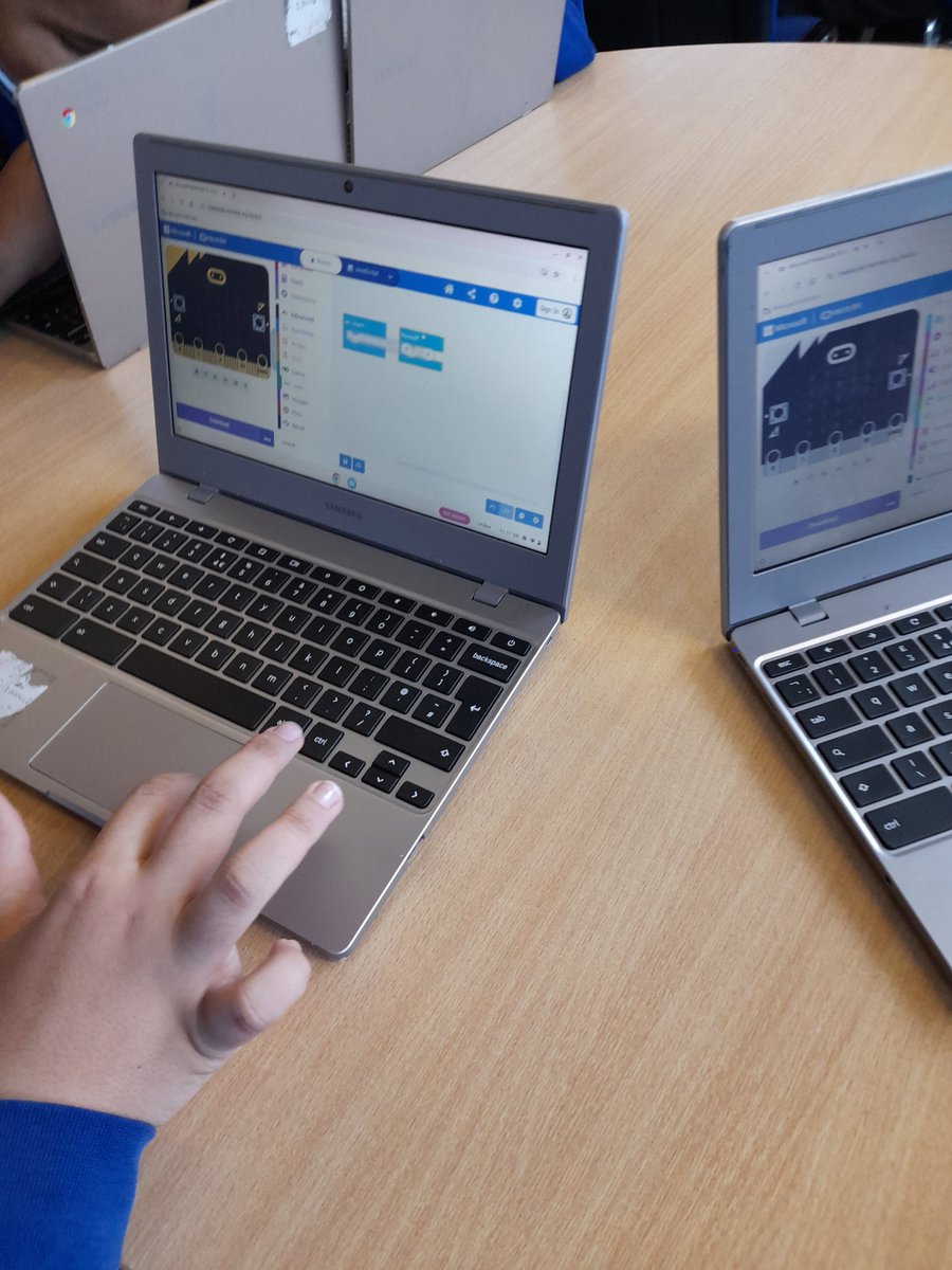 For their computing sessions this term, @mapleclass2024  have focused on how to use a Micro:bit. Children have looked at being able to display different animations and applied their coding knowledge to turn the Micro:bit into a step counter and to test their reactions.