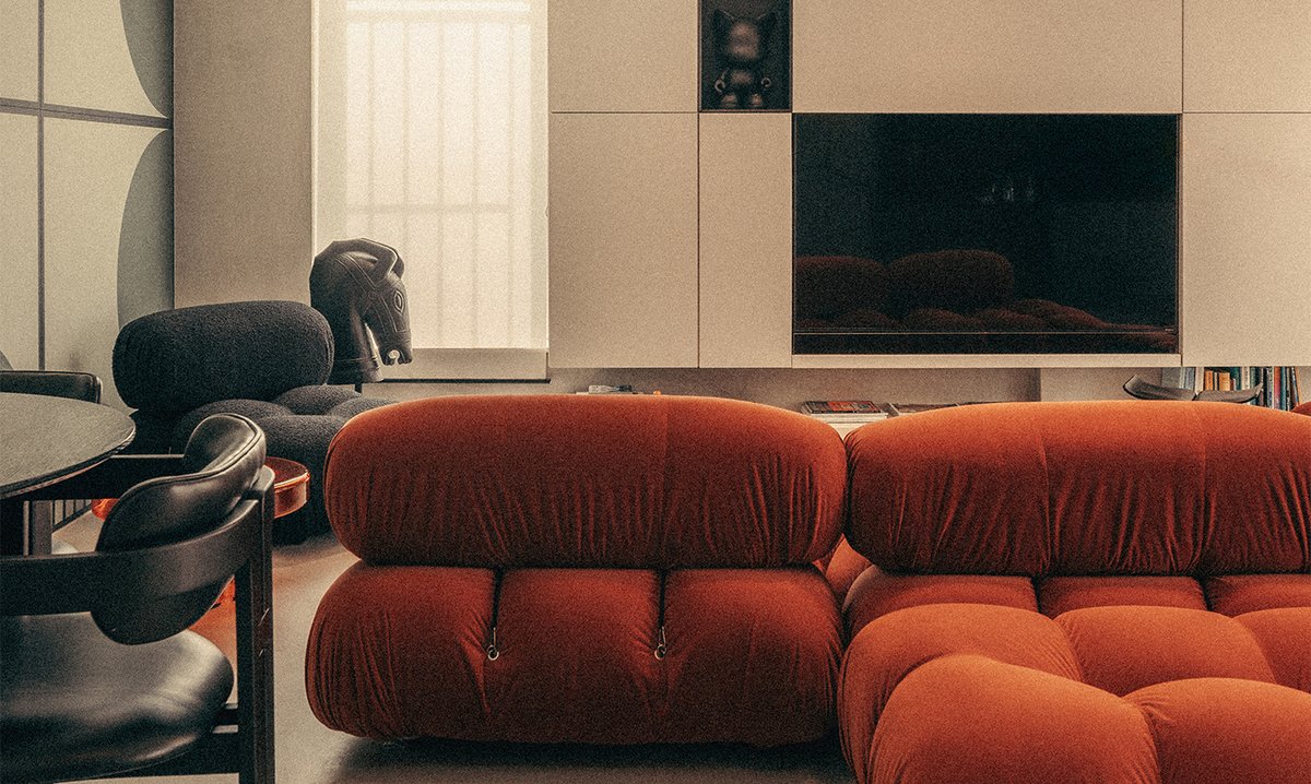 PiancaPartners's tweet photo. 𝗙𝗹𝗼𝗿𝗶𝗺 | 𝗣𝗿𝗶𝘃𝗮𝘁𝗲 𝗛𝗼𝘂𝘀𝗲 𝗣𝗿𝗶𝘀𝘁𝗶𝗻𝗮

The living area is an example of refined modernity, with the 𝗣𝗼𝗹𝗶𝗰𝗿𝗼𝗺𝗮 𝗖𝗼𝗹𝗹𝗲𝗰𝘁𝗶𝗼𝗻 playing a leading role.

#piancaandpartners #thecontracthub #architecture #interiordesign https://t.co/Hj3QvbOFOu