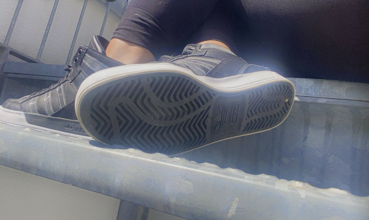 Guten Morgen looser … so die letzten Tage war es etwas ruhiger und such die Feiertage werden es ! Ich bin halt auch Mama und hab noch andere Verpflichtungen ! Trotzdem darf hier gern weiter gesuchtet werden ! Und natürlich gezahlt werden 👅