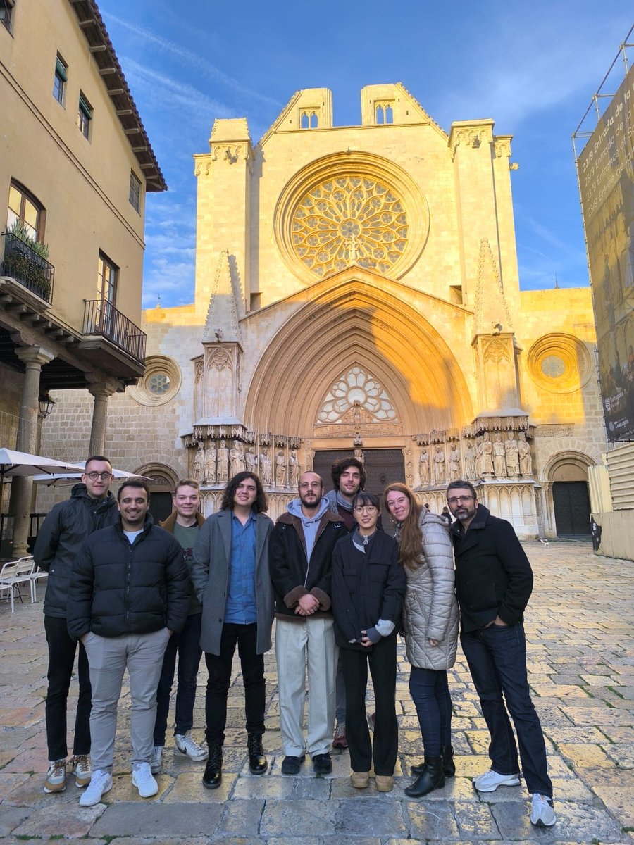 Perez_Temprano's tweet image. 🎄✨ From all of us at @Perez_Temprano group, we wish you a joyful holiday season! May the new year bring exciting breakthroughs and inspiration to keep pushing the boundaries of science! @ICIQchem @_BIST
