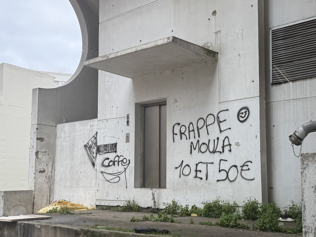 Ce matin je suis tombé sur la dernière campagne marketing de <a href="/MoulacoinPrince/">MoulaCoin</a>