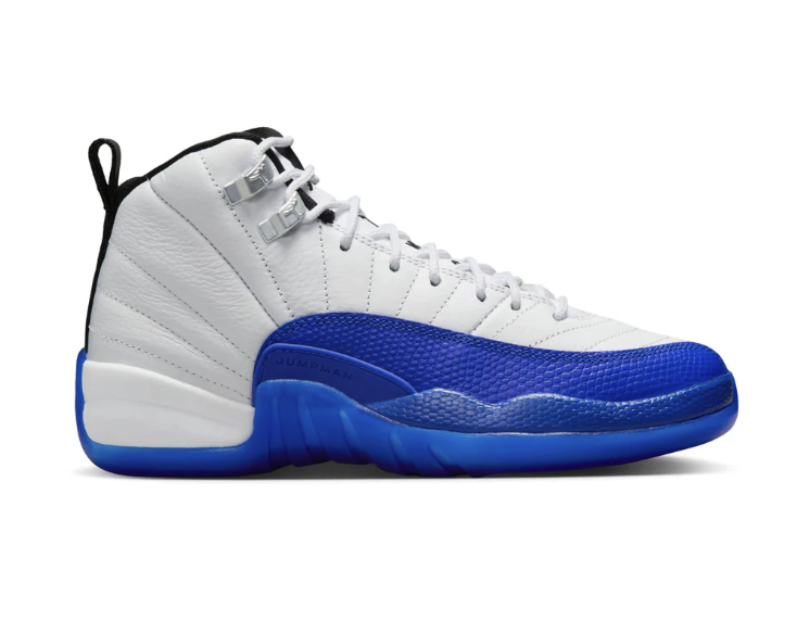 SOLELINKS's tweet photo. Ad: GS Air Jordan 12 Retro ‘White &amp; Game Royal’

WSS:https://t.co/4PFMhqCkpw
Foot Locker:https://t.co/svyRd5iy5t
Nike:https://t.co/llAeBzfqIT
DSG:https://t.co/0hxk2x9Ykc https://t.co/HKwpOwbHIe