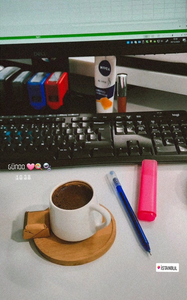 GamzeUgurluoglu's tweet photo. Mesainin en güzel anıdır diyebiliriz  👩🏼‍💻 https://t.co/GylqG7RkR4