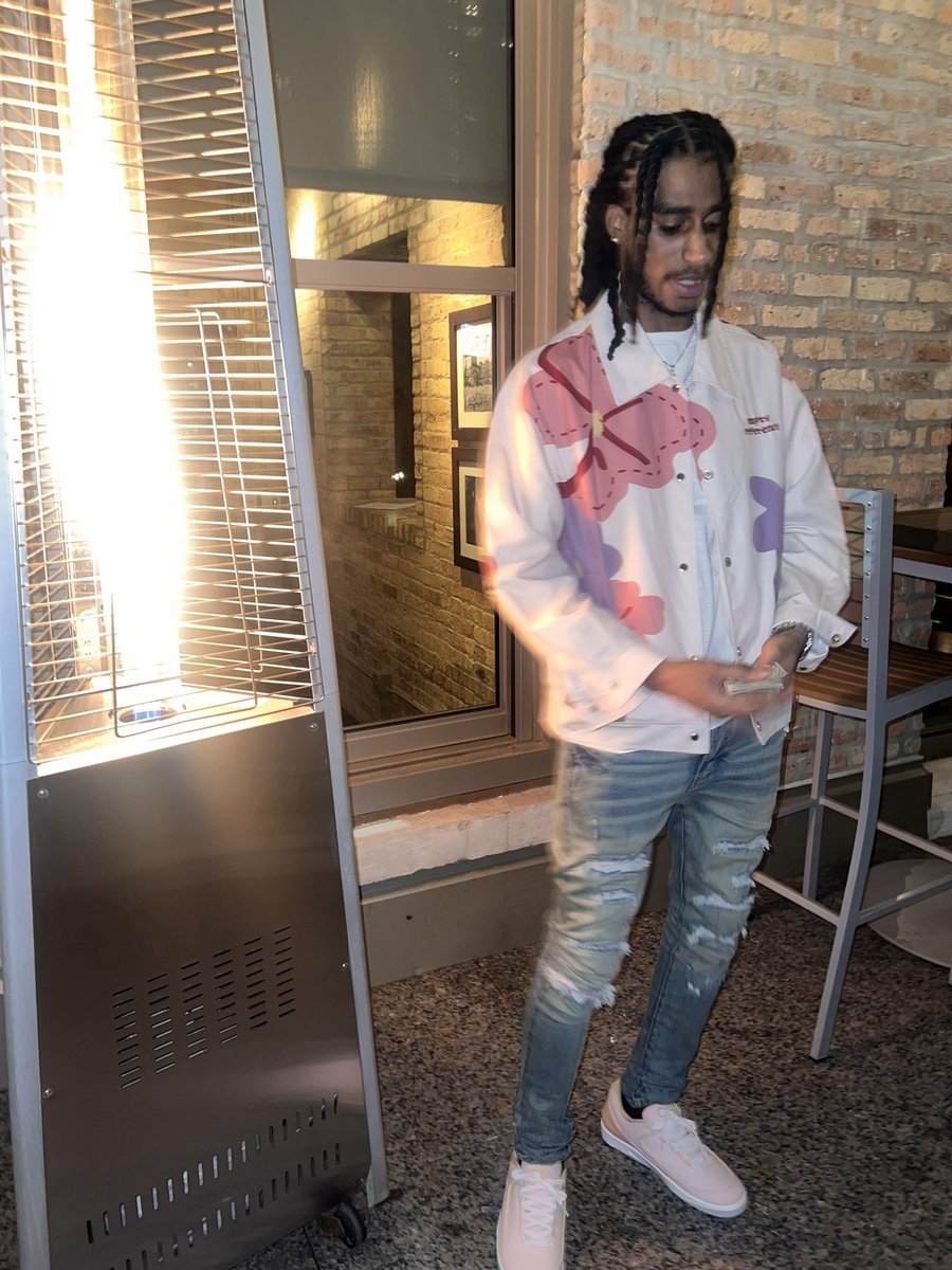 One3Threee's tweet image. 2:23AM💞