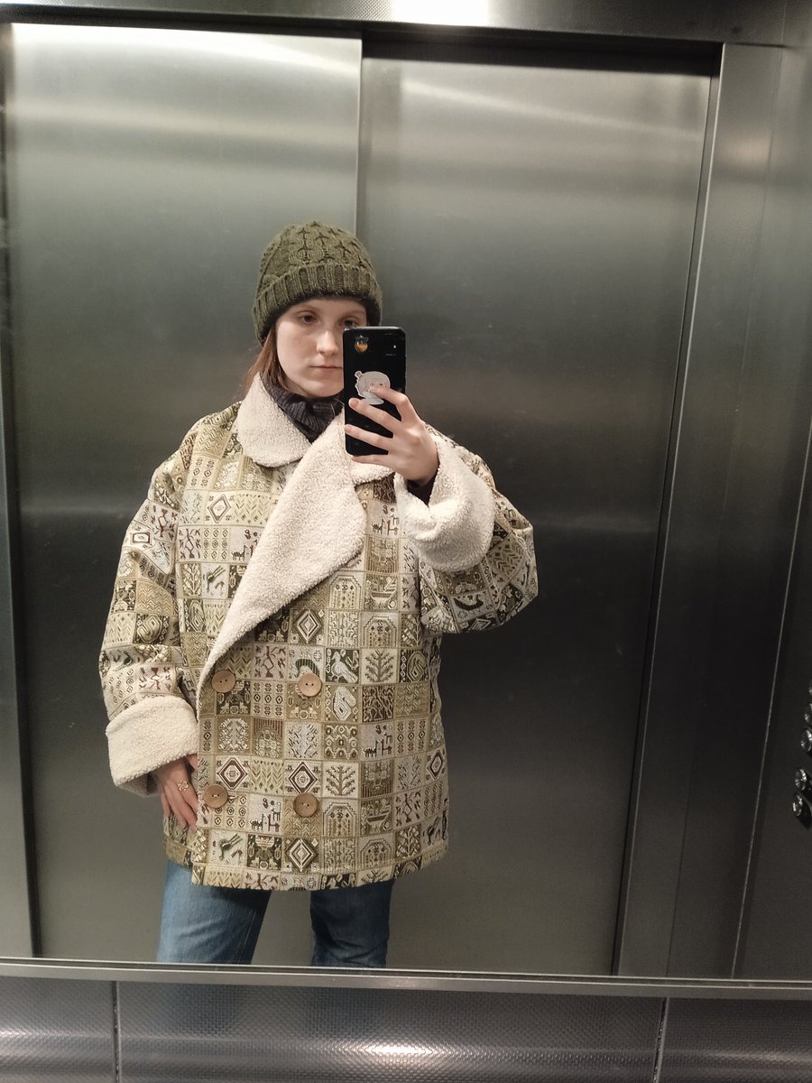 AndaelCh's tweet photo. Жесть как вовремя купила себе дубленку. Старый пуховик такой мороз не выдержал бы https://t.co/CN2yE76CMZ
