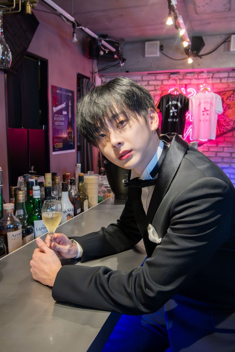 TR_Market's tweet photo. ✨️🍾ポップアップで待ってるよ❓️❓️🍾✨️

先日の撮影風景オフショットを大公開✨️

『今年の冬は、コラボシャンパンで乾杯しようね🥂✨️』

ここでしか、手に入らないコラボシャンパンと豪華特典をGETしてね🥂✨️

 購入はこちら👇️
https://t.co/z4AK7v4mSN

#collet #ORβIT https://t.co/0Wzd0C1KiH