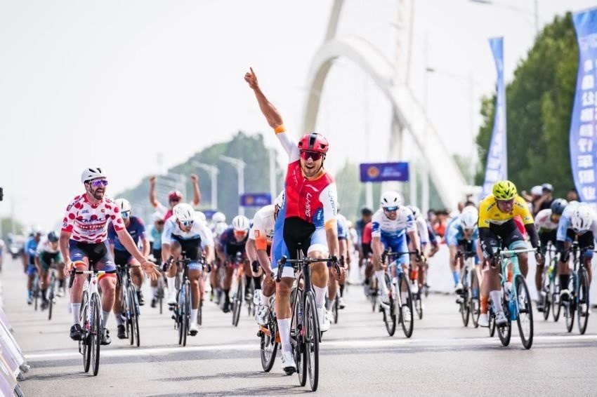 Peloton.BY tweet media