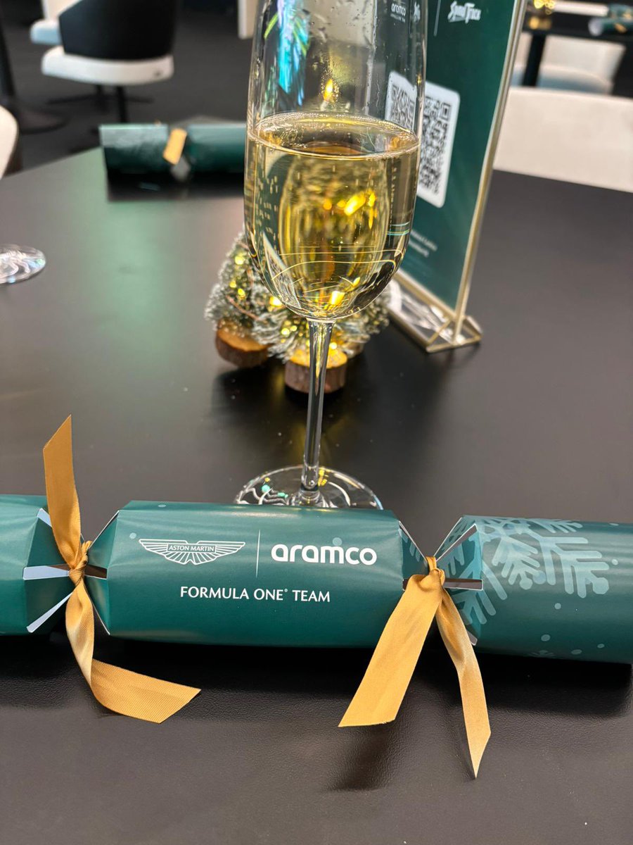 Spinal Track (@spinal_track) on Twitter photo Amazing Christmas Party last night at <a href="/AstonMartinF1/">Aston Martin Aramco F1 Team</a> 💚
Some say that Alonso turned up… Amazing Christmas Party last night at <a href="/AstonMartinF1/">Aston Martin Aramco F1 Team</a> 💚
Some say that Alonso turned up…