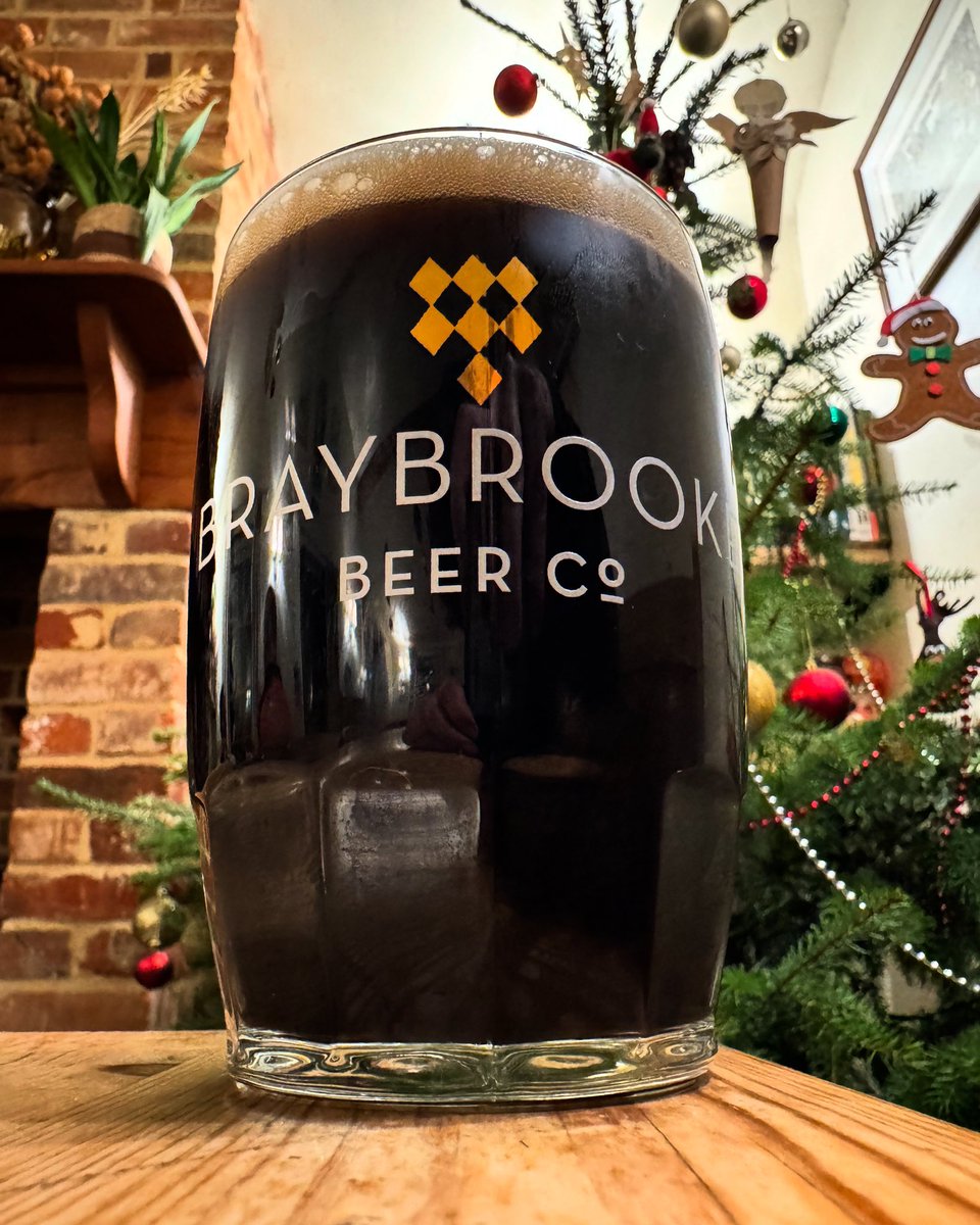 Fresh on the tap…. <a href="/BraybrookeBeer/">Braybrooke Beer Co</a> Black Lager! We love a dark lager and this is one of the best. Smooth, rich and creamy like the best stouts with a lovely crisp finish and subtle hop character like the best lagers. The first of some delicious dark beers we have lined up.