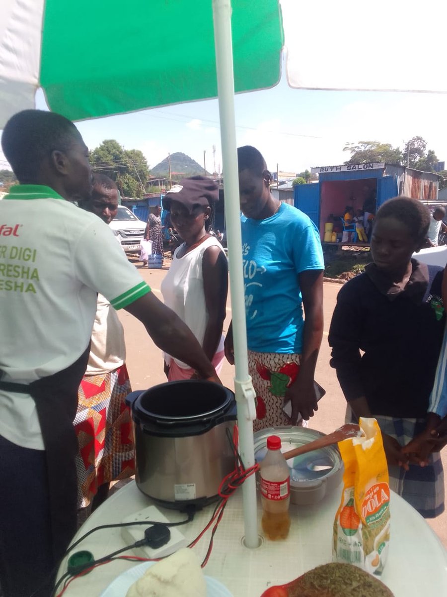 NyaloreImpact's tweet photo. 🎉 Clean Cooking Week in Homa Bay Continues! 🎉

This week, we’ve been actively engaging the community through market sensitization sessions focused on:
1️⃣ Repair Week Sensitization
2️⃣ Education on the Use and Benefits of the Quooker Digi.

#CleanCookingWeek #RepairWeek https://t.co/mGYsobmrNi