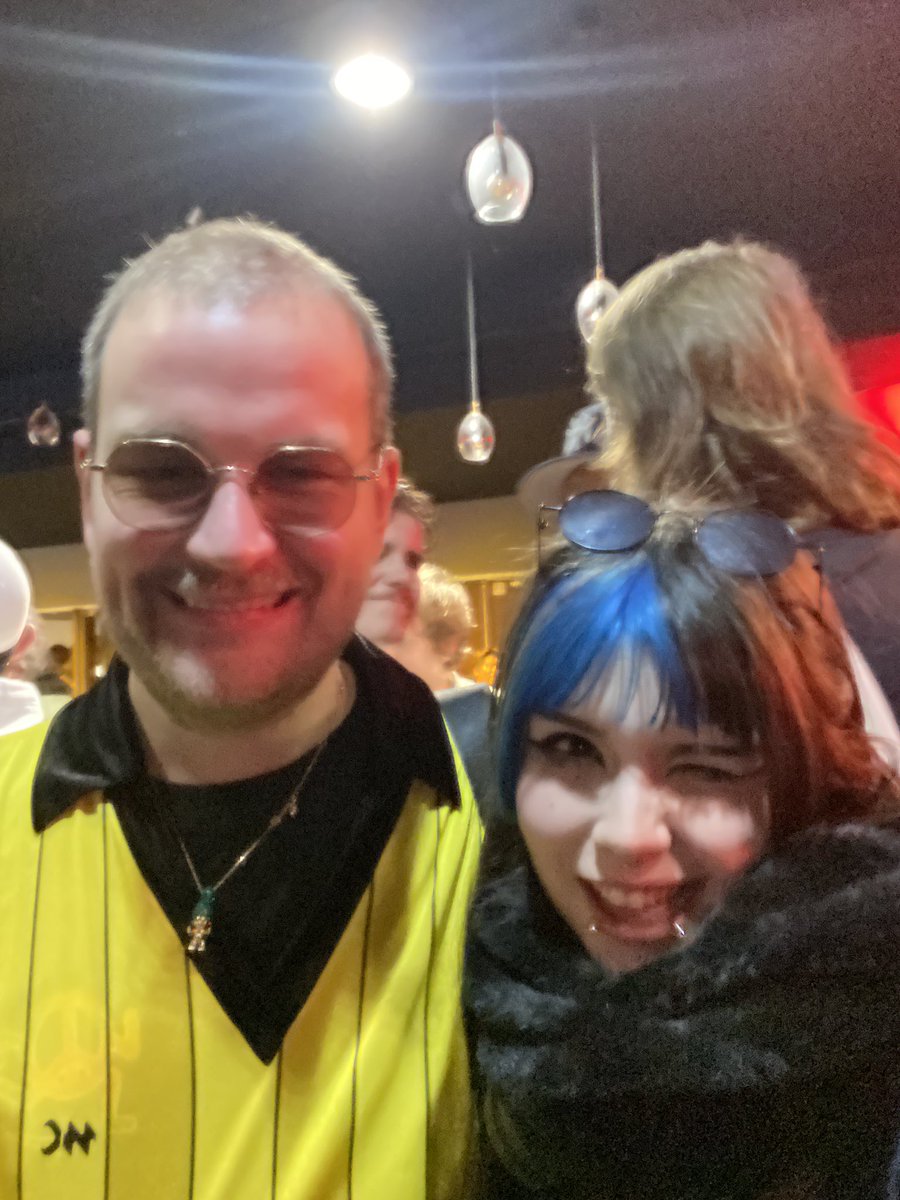 Marti Arti tweet media