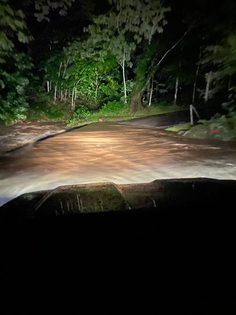 DMO_Samoa's tweet photo. Updated from the Land Transport Authority monitoring team. 
1) Fagalii Ford - only high vehicles can cross
2) Fugalei - Flood levels impacting access to the area https://t.co/4j3gbTAIW4