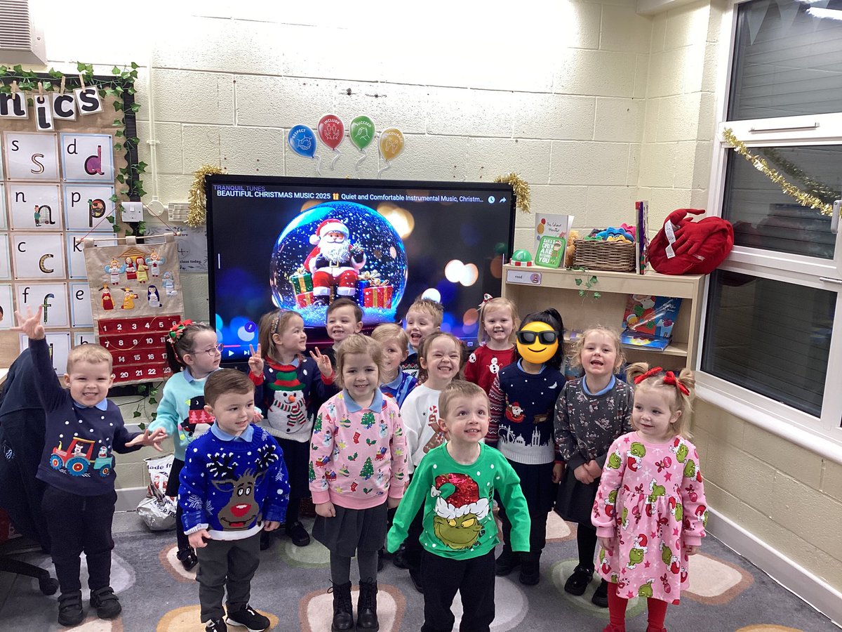 Happy Christmas jumper day!