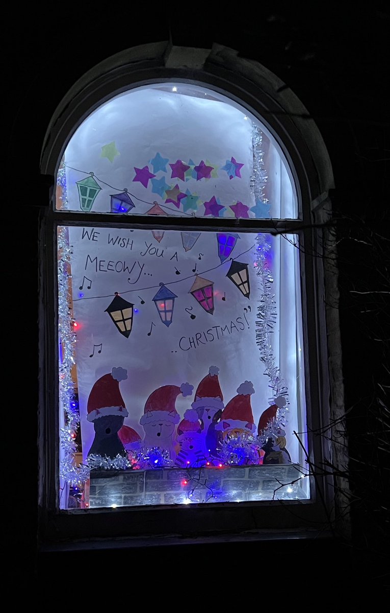 #Saltaire Advent Calendar at 34 George St, home to John Simpson (16) apprentice blacksmith. Fined £5 in 1922 for joyriding in a stolen horse &amp; cart. In 1928 John was arrested drunk, hiding in Shipley Woolcombers Club; then he tried to hang himself. Bound Over &amp; No Liquor for 1yr
