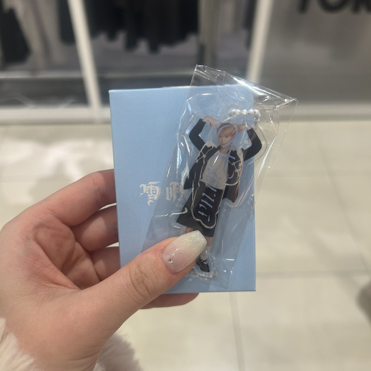 &amp;TEAM 雪明かり popup アクリルチャーム 交換

譲 HARUA

求 EJ

渋谷PARCO現地交換または郵送希望です。
お気軽にお声掛けください🙇‍♀️