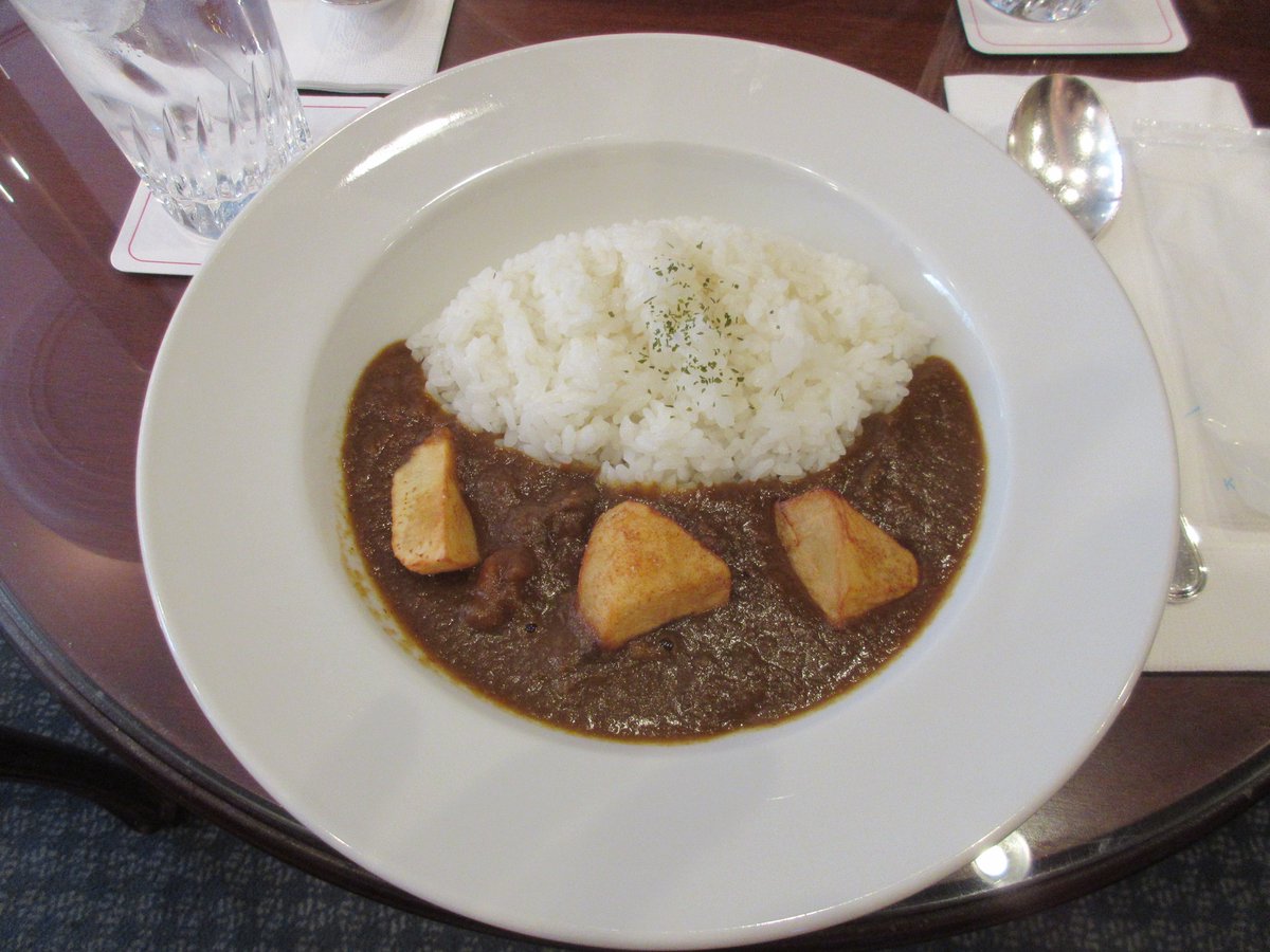 うまい！うまい！うまい！ ＼ 呉阪急ホテル「カスカード」において