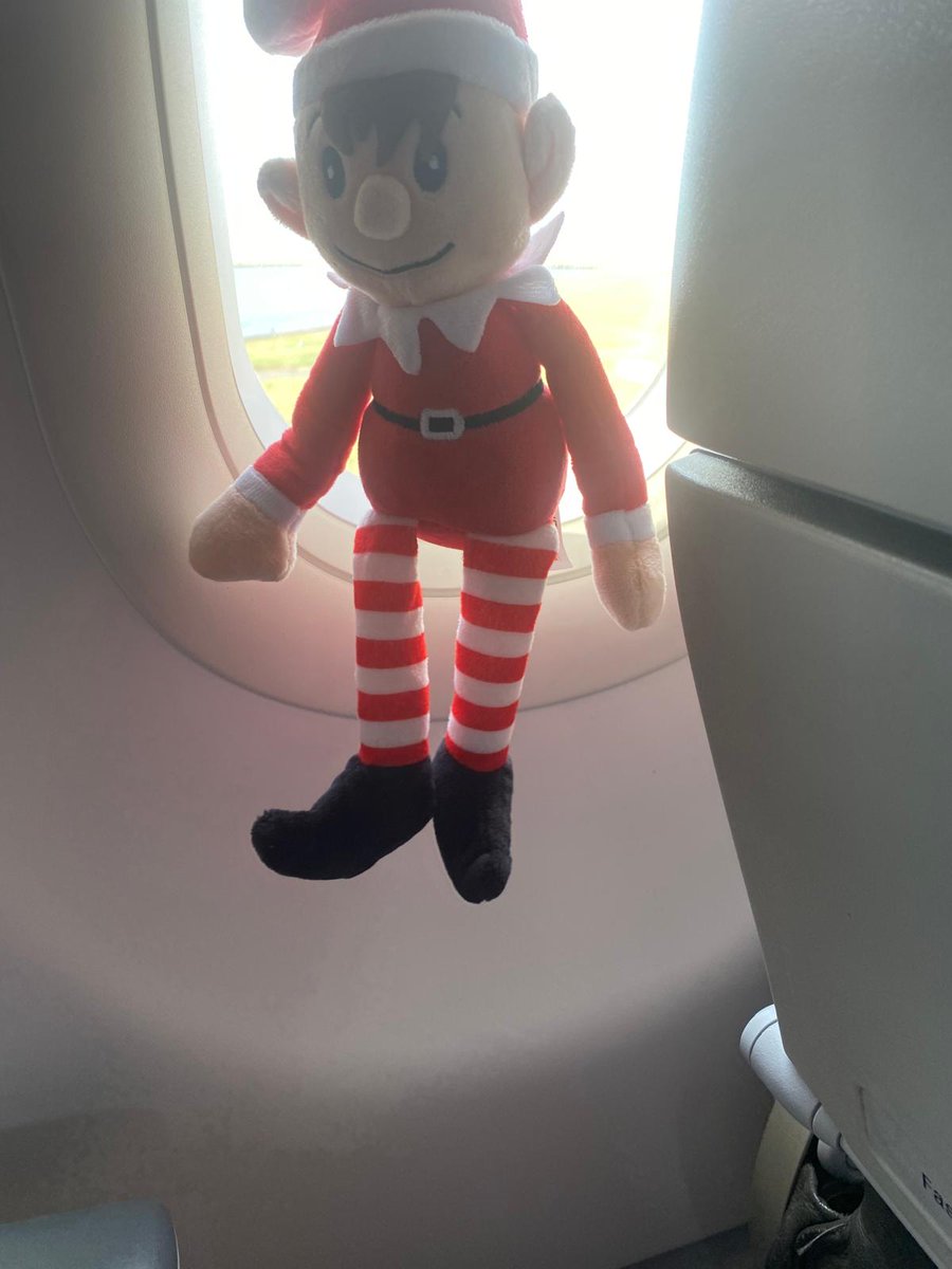 Elf has decided to leave school &amp; take a short holiday to get away from the rain 🛩️