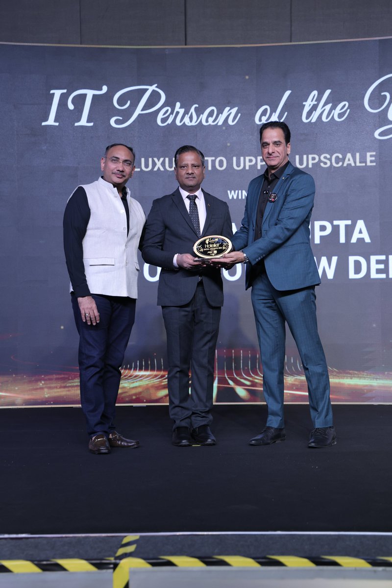 Hotelier_India's tweet image. Congratulations to Gaurav Gupta, The Oberoi, New Delhi, for being honored as IT Person of the Year Luxury to Upper Upscale at the Hotelier India Awards 2024!

#HotelierIndiaAwards2024 #ITExcellence #LuxuryHospitality #CelebratingInnovation