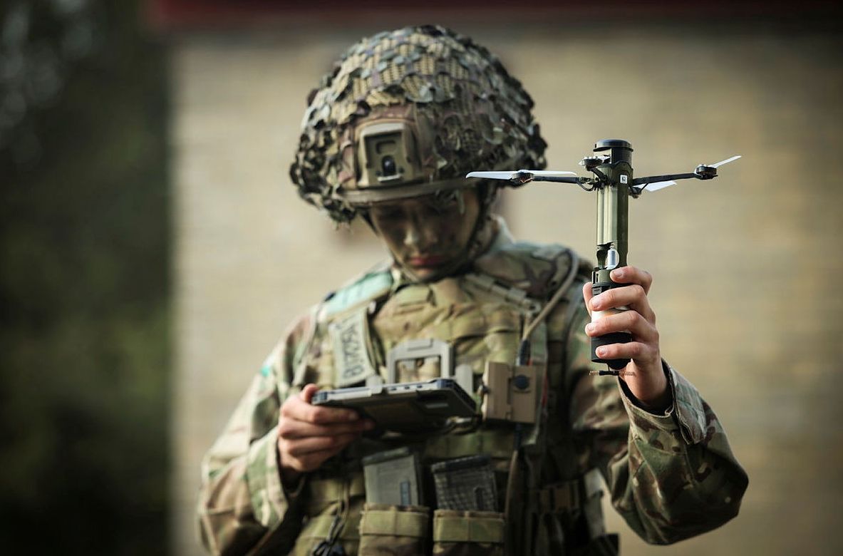 Army_Leadership's tweet image. Self-aware Army leaders inspire trust, adapt under pressure, and empower their teams. By knowing their strengths, weaknesses, and impact, they build resilient, agile units ready for any challenge. 

📸The Royal Yorkshire Regiment

#Leadership #MissionCommand #selfwareness
