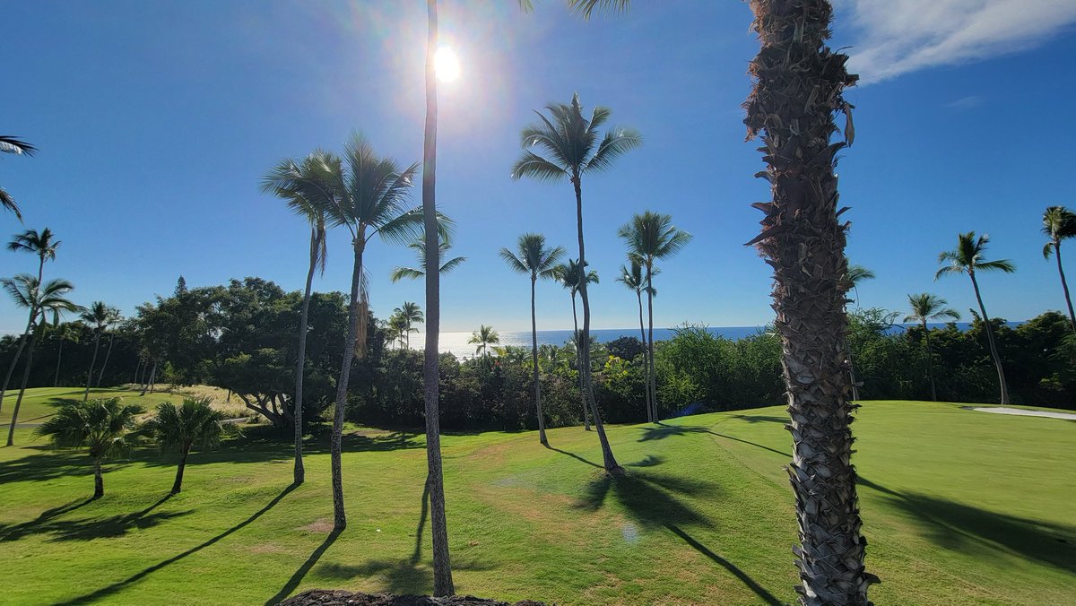 BKBoom808's tweet photo. @LouStagner I play in Hawaii, and so I'm usually 245-260. When I play in Idaho, I'm 270-280. Can't wait to be a GREGGY Fan next month. https://t.co/3aqcyFCthv