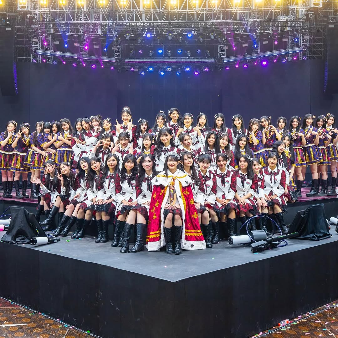 NagaGiny's tweet photo. Sousenkyo &amp; Wonderland https://t.co/EJgMwX3SOA