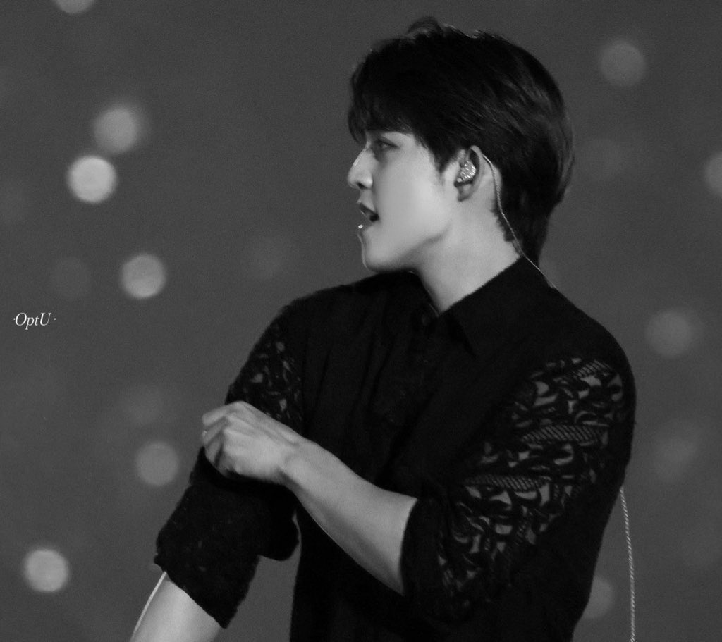aboutscoups's tweet photo. choi seungcheol’s b&amp;w photos >>> https://t.co/kyJwvddE13