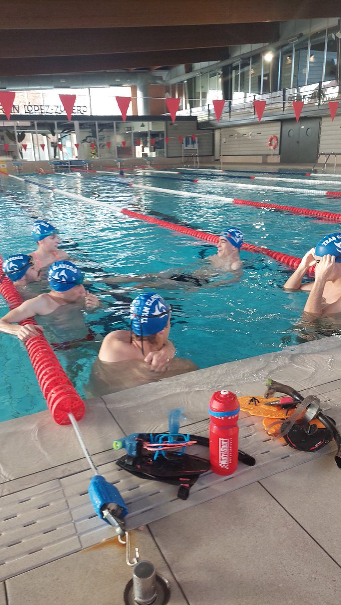 Un día cualquiera en la oficina🤩🤩🤩
#TEAMCLAVERIA