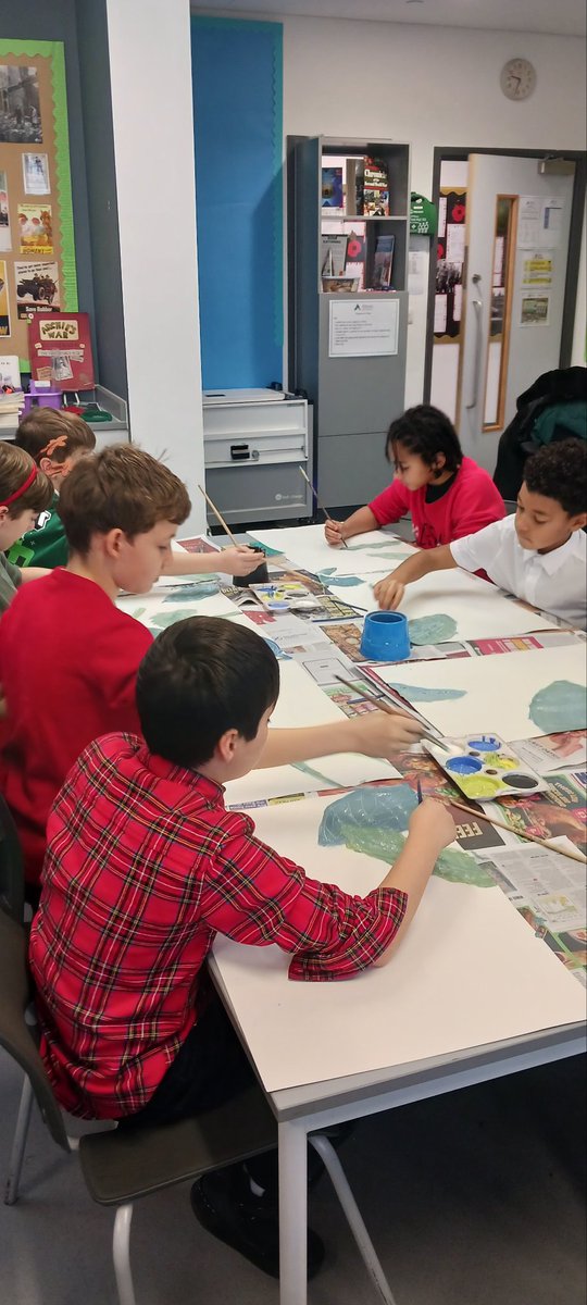 AlbionPrimary's tweet photo. Children in Year 6 have been busy finishing their art work this term focusing on making prints and adding detailed markings to their paintings. 
#APSArt
#APSYear6 https://t.co/oZymeOXlIl