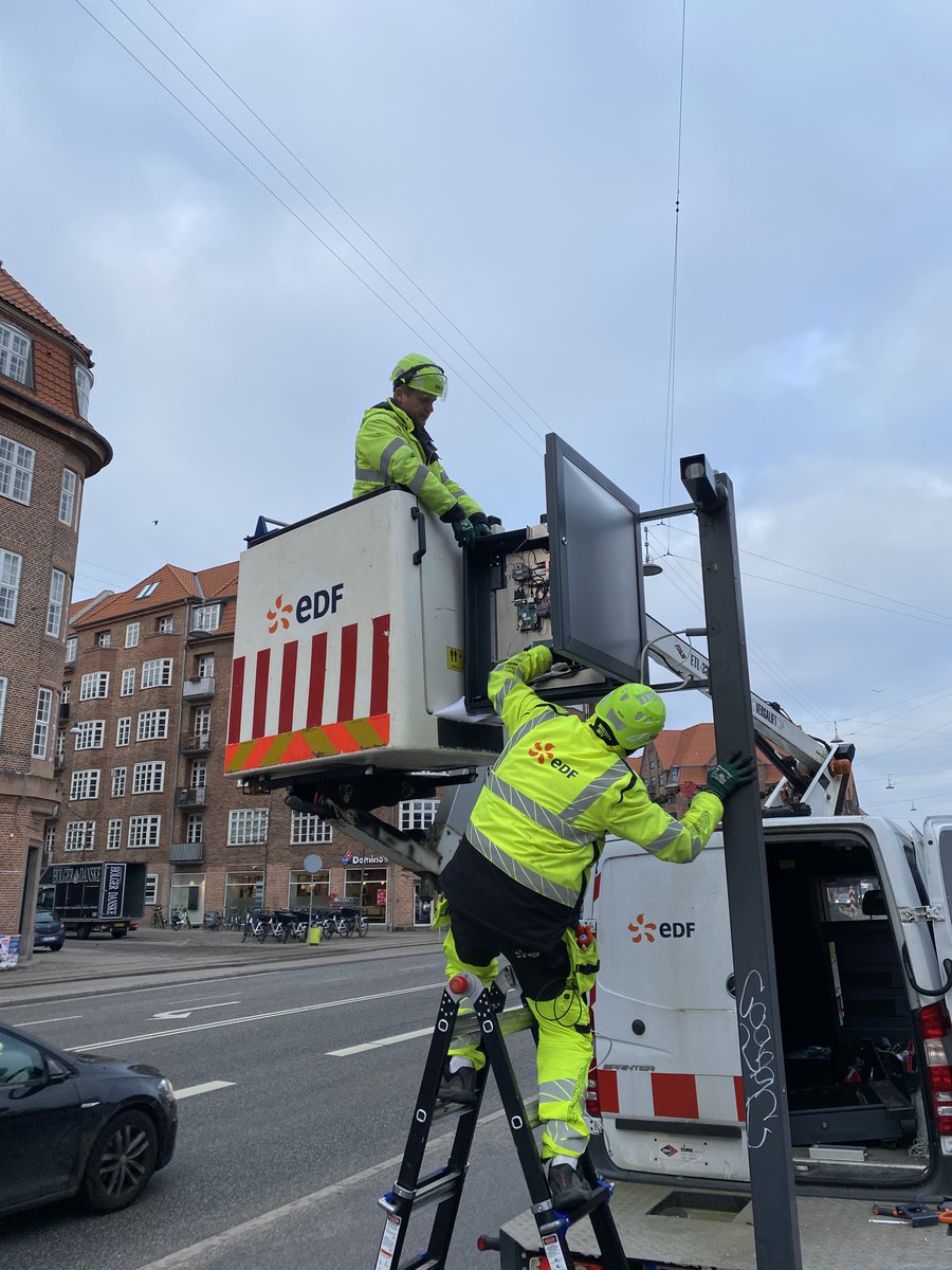 MegaBITS_EU (@megabits_eu) on Twitter photo 2 new Variable Message Signs (VMS) have been installed in <a href="/koebenhavner/">Kรธbenhavns Kommune</a> , thanks to the MegaBITS project!
They are part of the city's VMS network, designed to inform cyclists about events that might disrupt their usual routesโก๏ธRead about the pilot project: tinyurl.com/5awn6x4t 2 new Variable Message Signs (VMS) have been installed in <a href="/koebenhavner/">Kรธbenhavns Kommune</a> , thanks to the MegaBITS project!
They are part of the city's VMS network, designed to inform cyclists about events that might disrupt their usual routesโก๏ธRead about the pilot project: tinyurl.com/5awn6x4t
