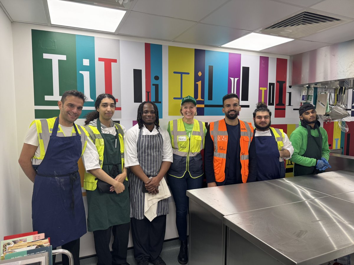 Mete Coban MBE (@metecoban92) on Twitter photo So inspired by my visit to <a href="/felixprojectuk/">thefelixproject</a>, led by the incredible <a href="/LotteHill1/">Charlotte Hill</a>.
Their work tackling food waste and supporting Londoners in need is truly remarkable.
A huge thank you to the amazing volunteers who give their time to such an important cause 💚 So inspired by my visit to <a href="/felixprojectuk/">thefelixproject</a>, led by the incredible <a href="/LotteHill1/">Charlotte Hill</a>.
Their work tackling food waste and supporting Londoners in need is truly remarkable.
A huge thank you to the amazing volunteers who give their time to such an important cause 💚