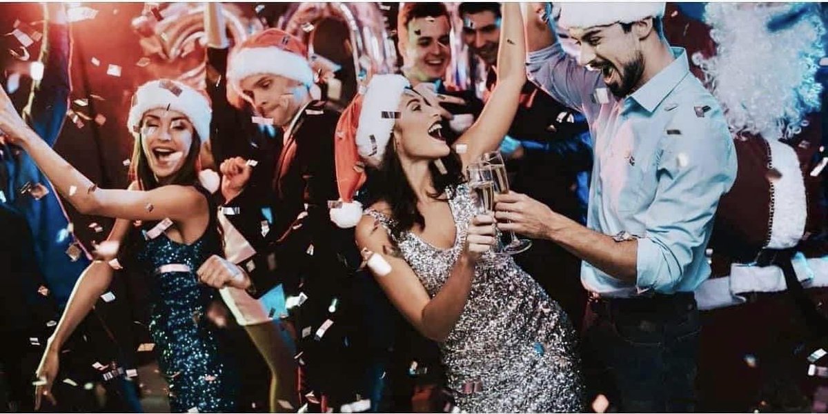 Most Probably The Best Christmas Night Out on the Isle of Man 🎼🕺🏻🎄