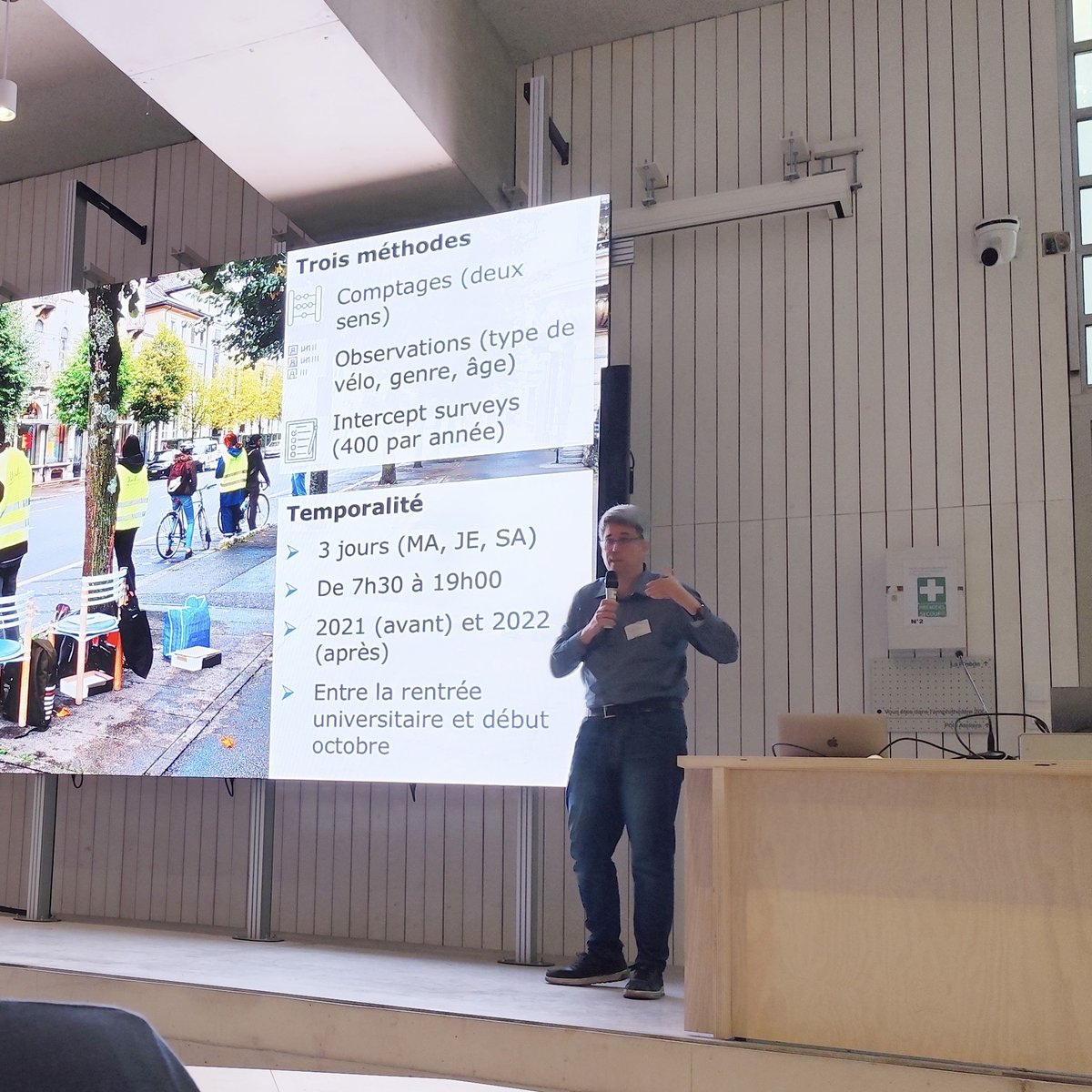 Some impressions of a conference on micromobility (URFE project) in Marseille a few weeks ago. It was great to hang around the city and to discuss cycling with colleagues…