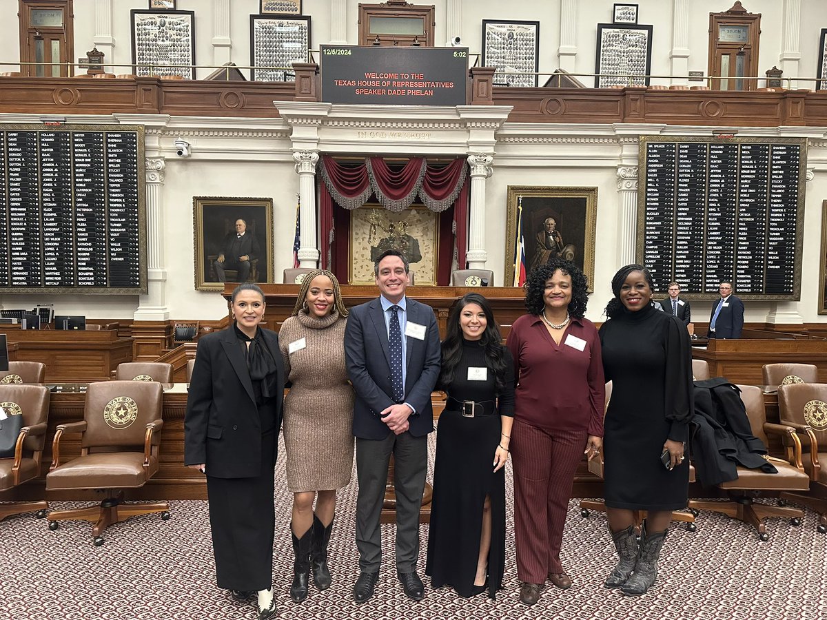 6 new divas 💖 

lonestarleft.com/p/meet-the-new…

#txlege #TexasPolitics