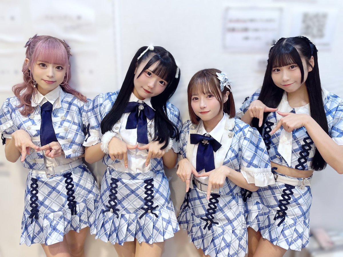 本日ラスト対バンありがとうございました🔥❕

次のライブは12/21(土)
ミスティア！ラストライブ
@渋谷VIDENT 11:00開演です🩵✨
ラストライブ最高の1日にしましょう！
お待ちしています！

※メンカラペンライト以外に青色のペンライト持ってる方は、是非持ってきてくださると嬉しいです♡