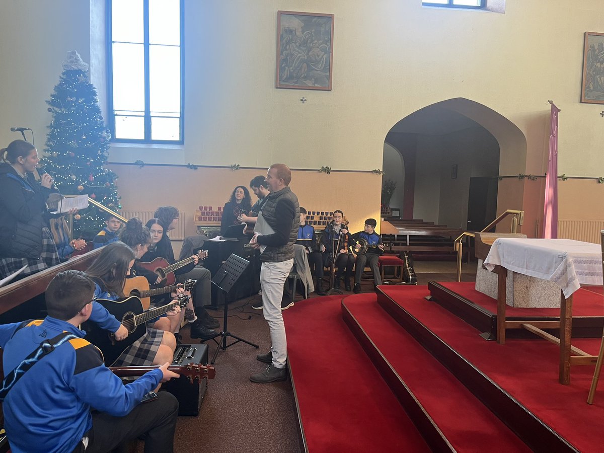 It was lovely to gather as a school community for annual Carol Service. Thanks to Fr. Eugene, our school choir and the Music and RE Departments for the prayerful service. <a href="/CeistTrust/">CEIST</a> <a href="/EmoParish/">Portarlington and Emo Parish</a> <a href="/BishopDNulty/">Bishop Denis Nulty</a>