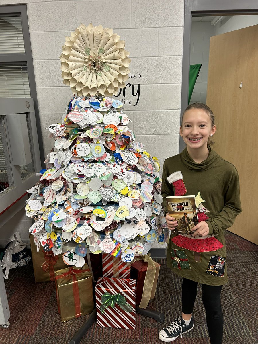 📚Stacie Whitlock📚 tweet media