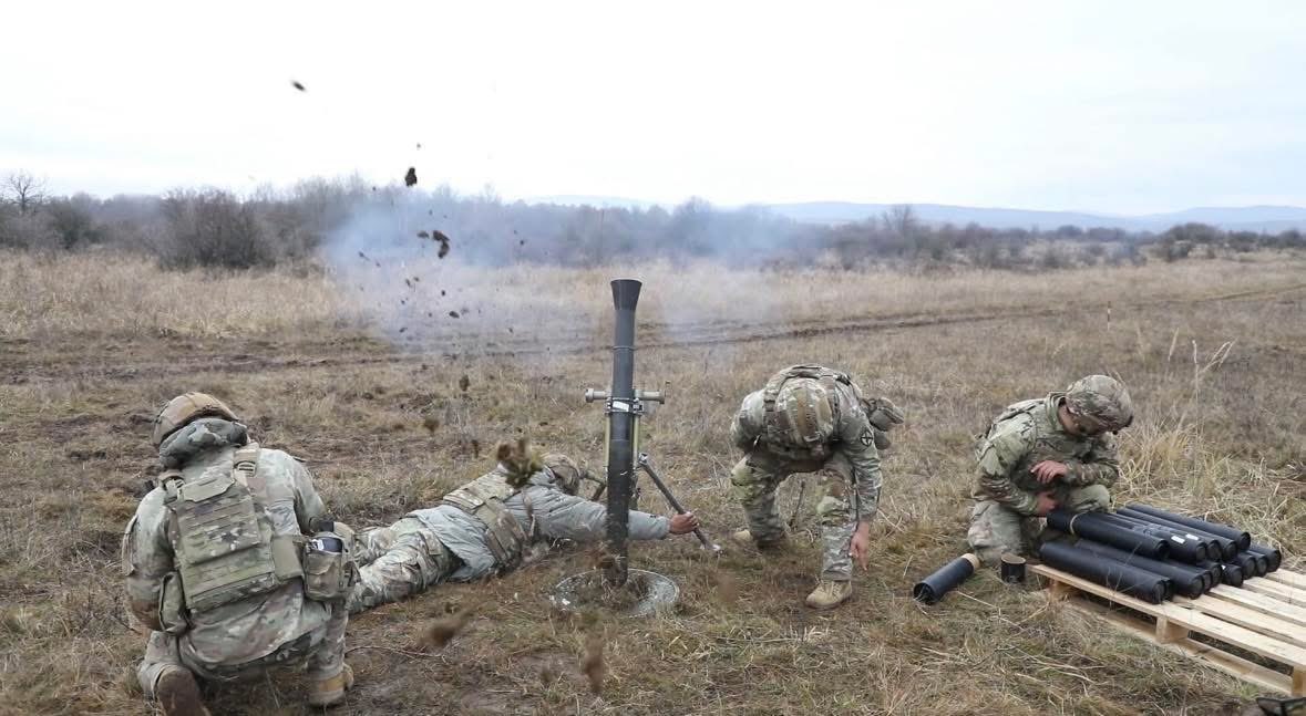 10MTNDIV's tweet photo. 2nd BN, 2nd Inf REGT, 3/10 MTN - "Ramrods", recently conducted their first Live Fire Exercise in Slovakia💥 preparing for the upcoming #CombinedResolve25 exercise in January.

#ClimbToGlory #StrongerTogether #ItWillBeDone https://t.co/TFk2YR345T