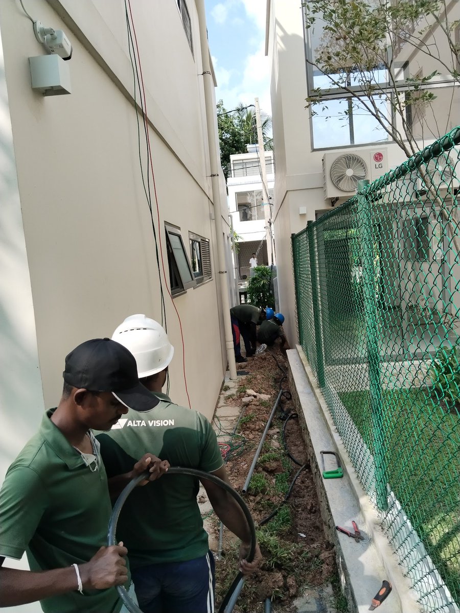 Afkham Azeez (4S7AZE) tweet media