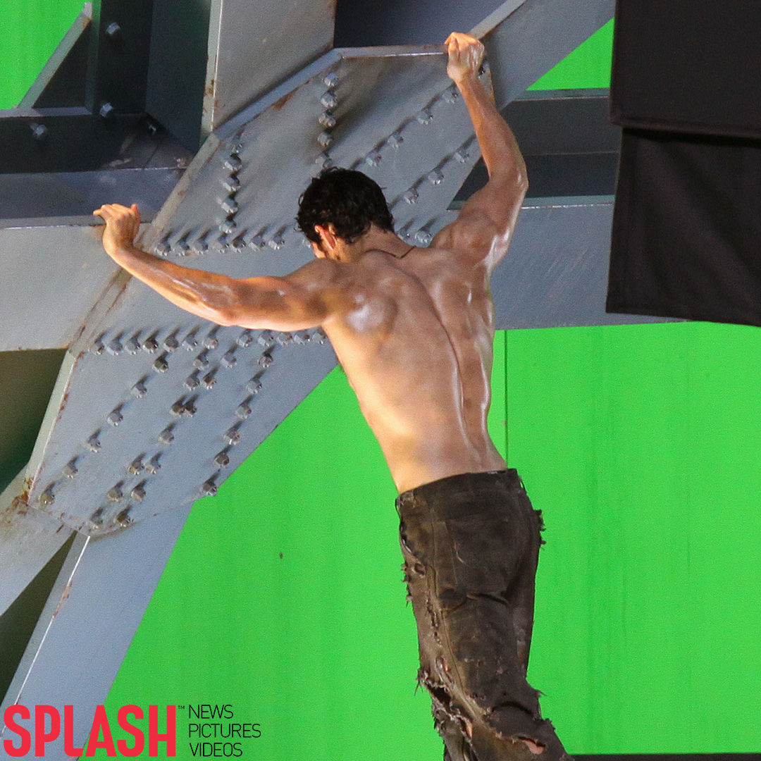 The new 'Superman' trailer gives a first look at David Corenswet's new Man  of Steel. Here's who's in the cast., image size:1080x1080