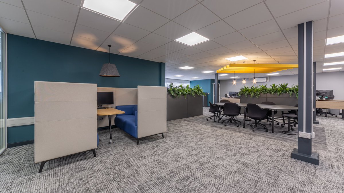 D&G Office Interiors tweet media