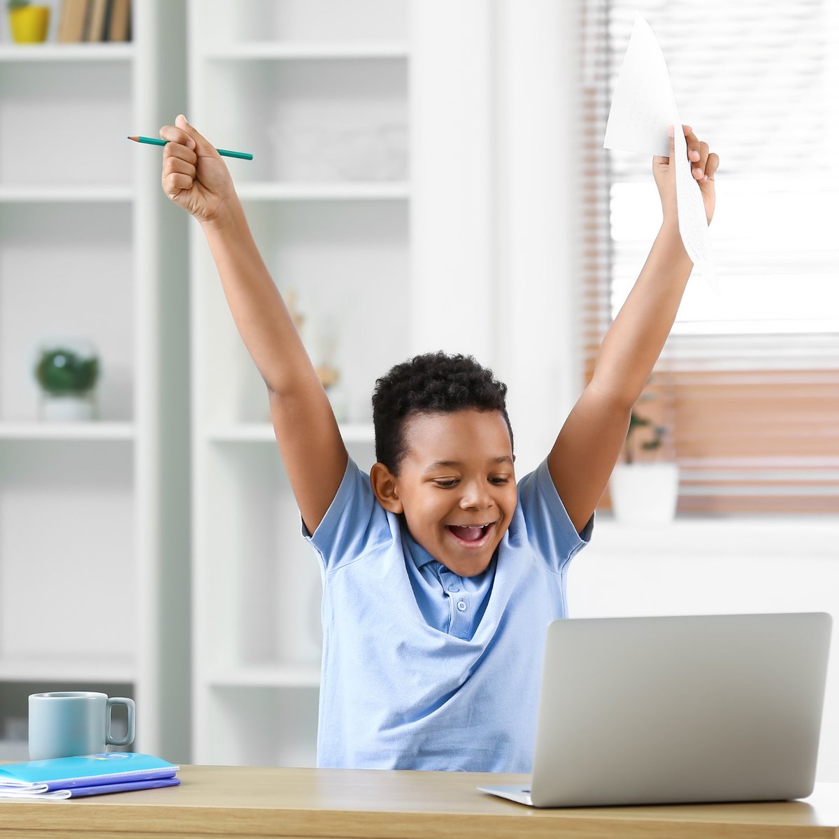 BuccaneerKids's tweet photo. π€©π Ready for an amazing school year? Get your kids excited for back-to-school with these simple tips: plan out fun lunchbox ideas together and stock up on colourful supplies that spark creativity. Letβs make this school year the best one yet!
#BuccaneerKids #BackToSchoolFun https://t.co/Y1ACcjJAxf
