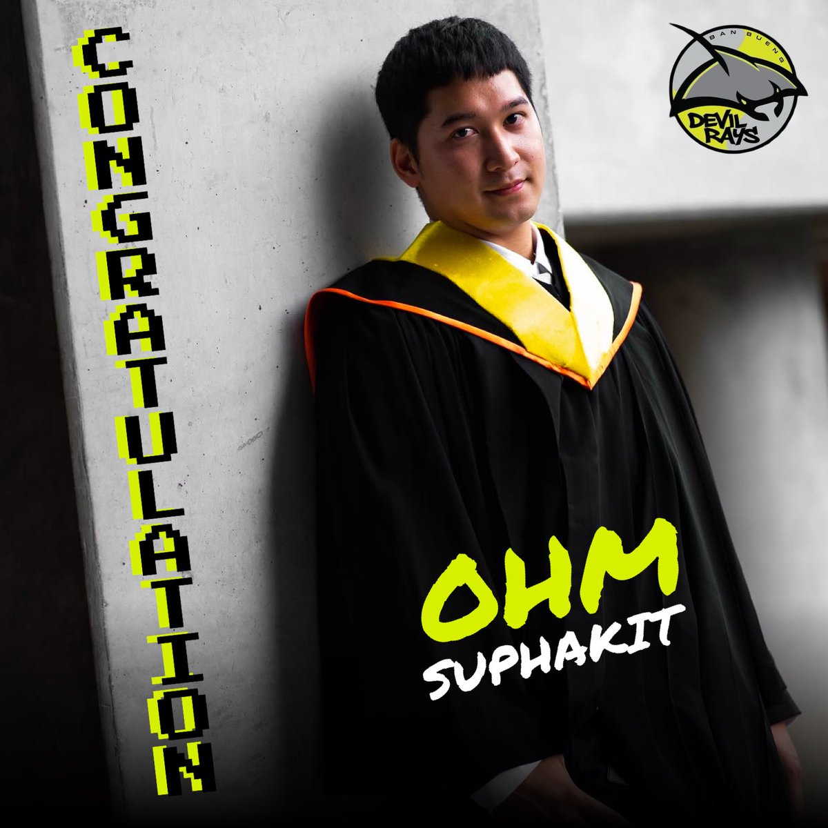 BBDevilRays's tweet photo. Congratulation to Ohm Suphakit on his graduation from Bangkok University 👏🏼 #GoRays https://t.co/wS2ntfOqDT