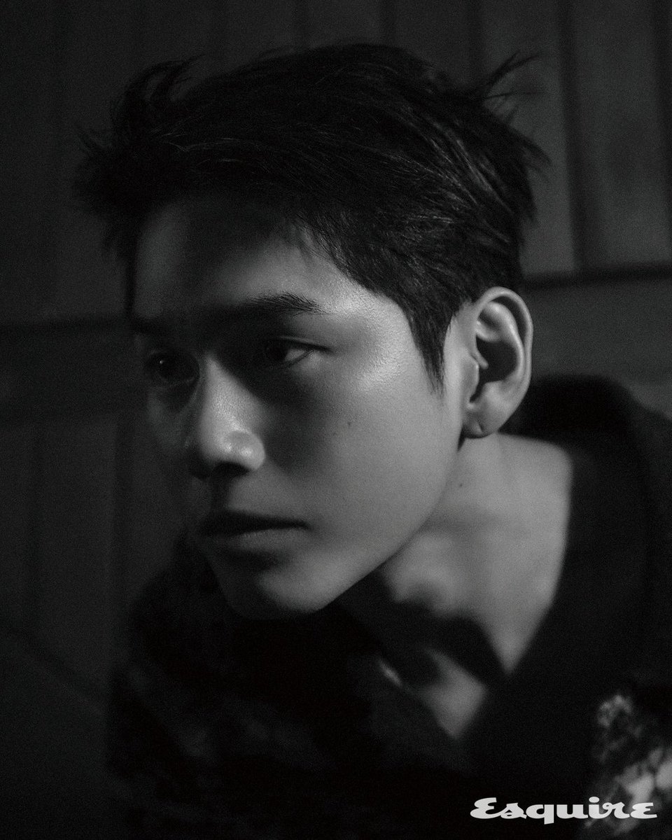옹성우 갤러리 tweet media