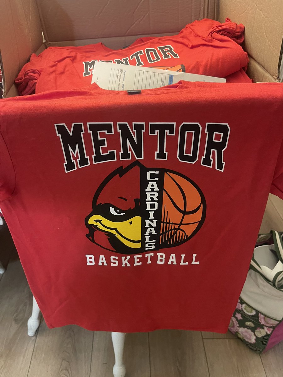 🏀Last minute Christmas ideas..How about a cardinals T-shirt! We will be selling(limited quantities) before the game 12/20. $20 a shirt.🏀